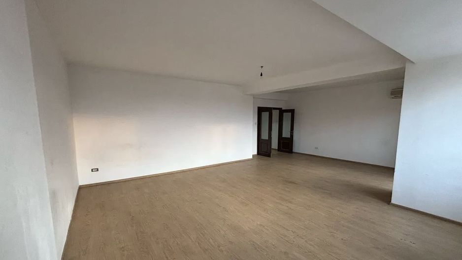 Spațiu comercial | Locuință | Voluntari - Poză 3