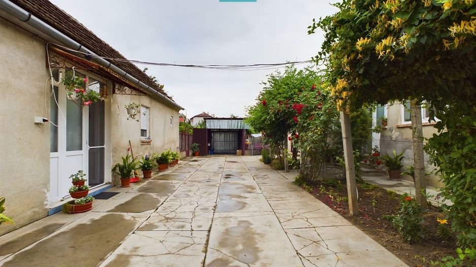 Casă cu 5 camere – Sântana centru, jud. Arad - Poză 12