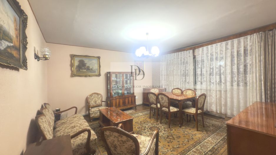 APARTAMENT SPATIOS DE 4 CAMERE IN GRĂDINI MǍNǍŞTUR - Poză 1