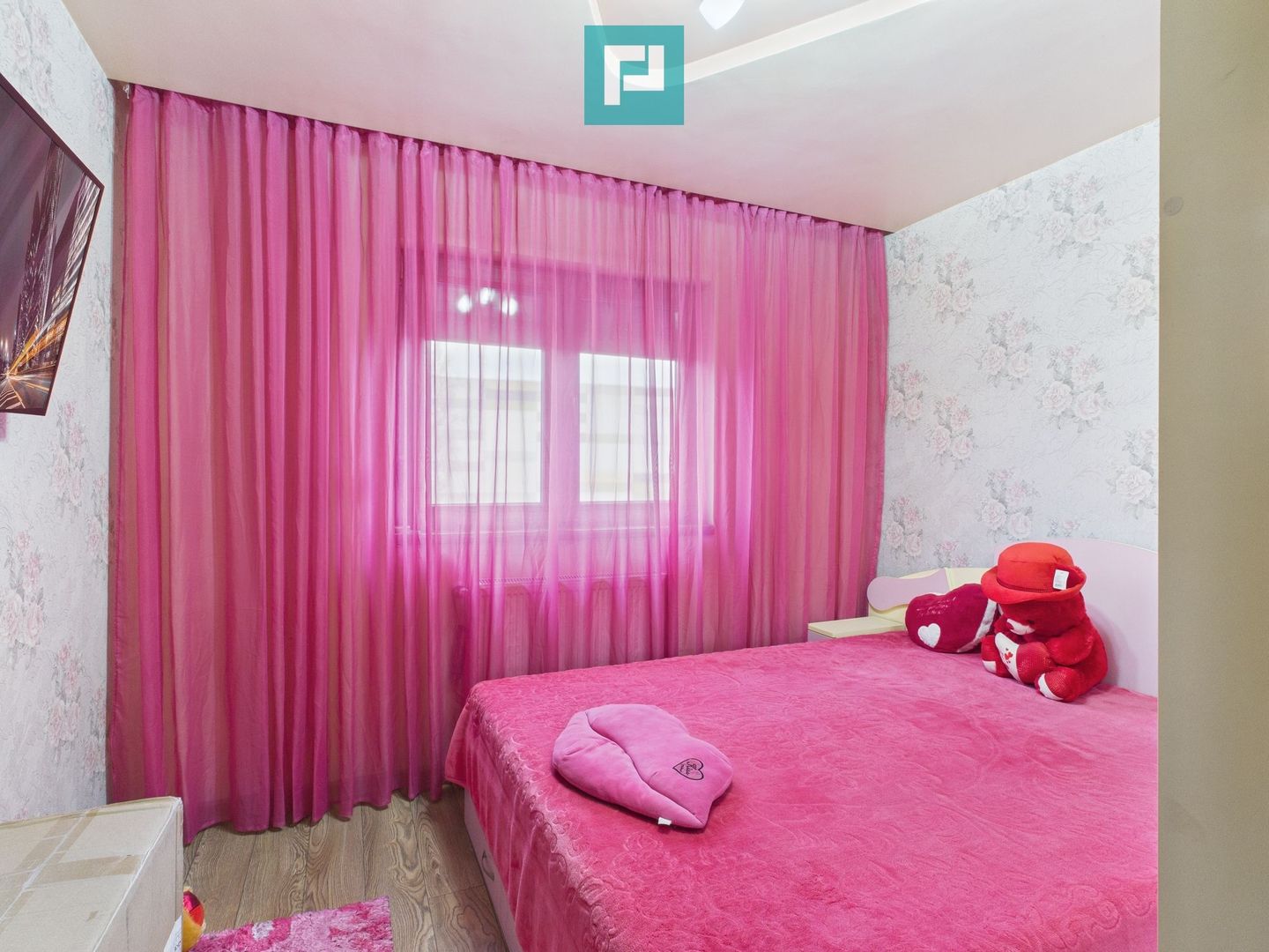 Apartament spațios cu 4 camere în Vlaicu - Poză 6