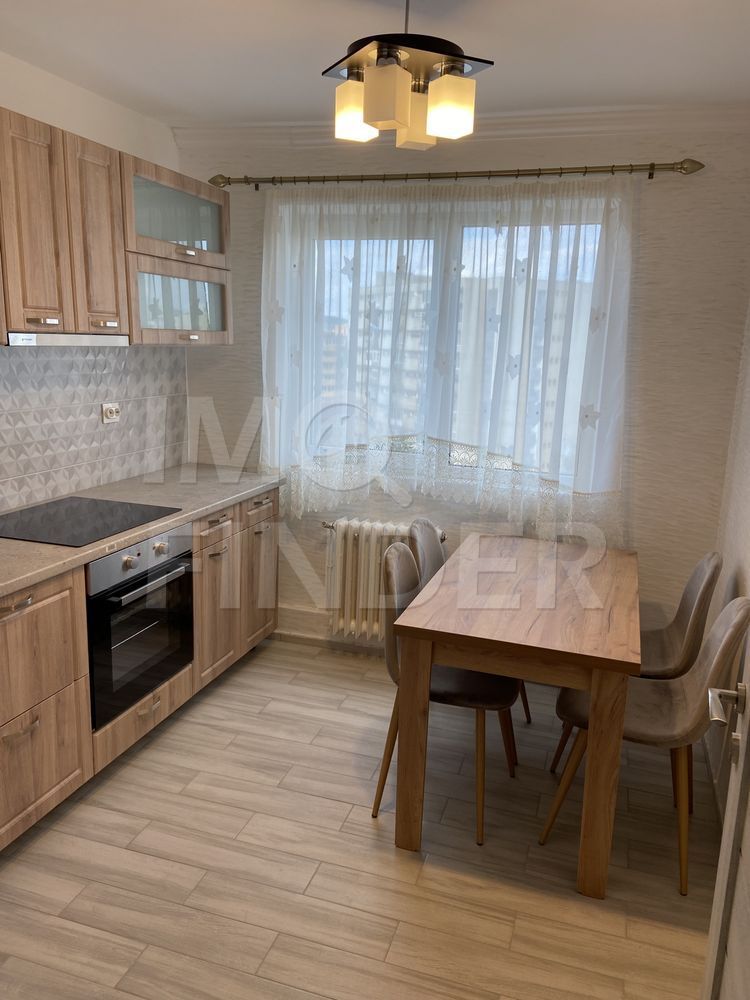 Apartament 3 camere decomandate, zona Big - Poză 3