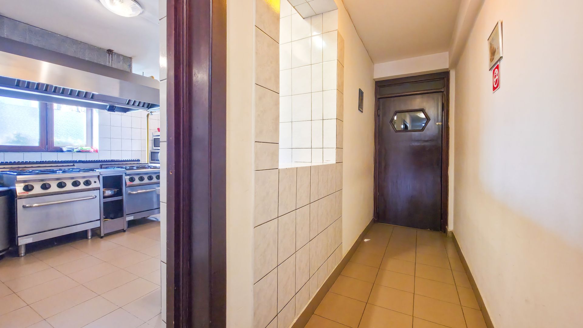 De vânzare – Proprietate comercială tip Restaurant & Salon Evenimente - Poză 30