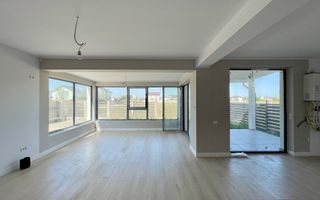 Vila in ansamblu in Tunari | Individuala, 5 camere. - Poză 1