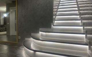 Gata de locuit! Vanzare casa cu 6 camere in Targoviste - Poză 9