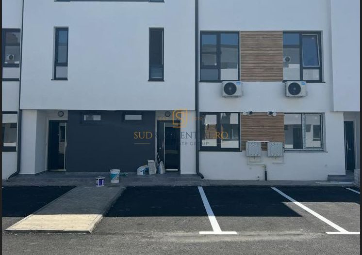 Vanzare vila 4 camere – complet mobilata si utilata, Str Teius - Poză 1