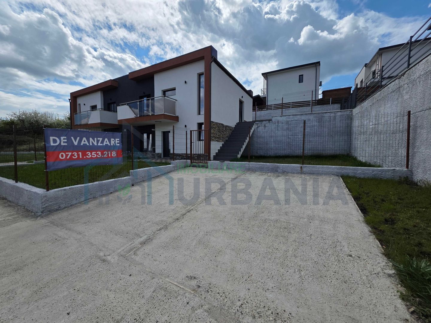 Casă de vânzare în Valea Adâncă, finalizată și intabulată – 3 camere, 80 mp utili, teren 250 mp, Iași, Miroslava - Poză 2