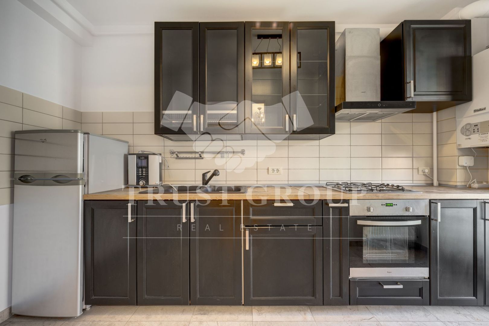 Apartament 3 camere Sisesti | Loc de parcare - Poză 11