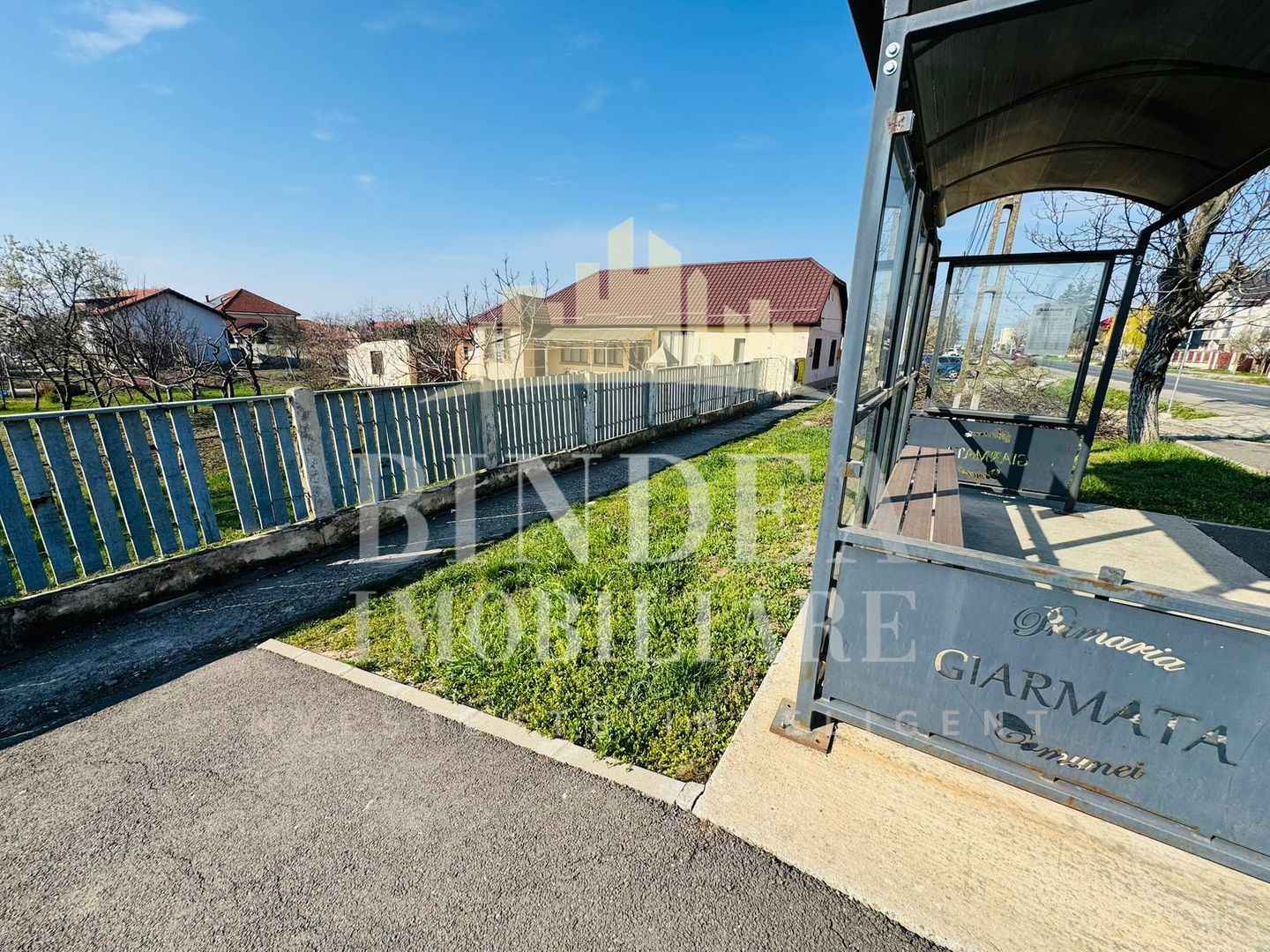 Casa individuala 4 camere cu teren in Giarmata- str Morii - Poză 6