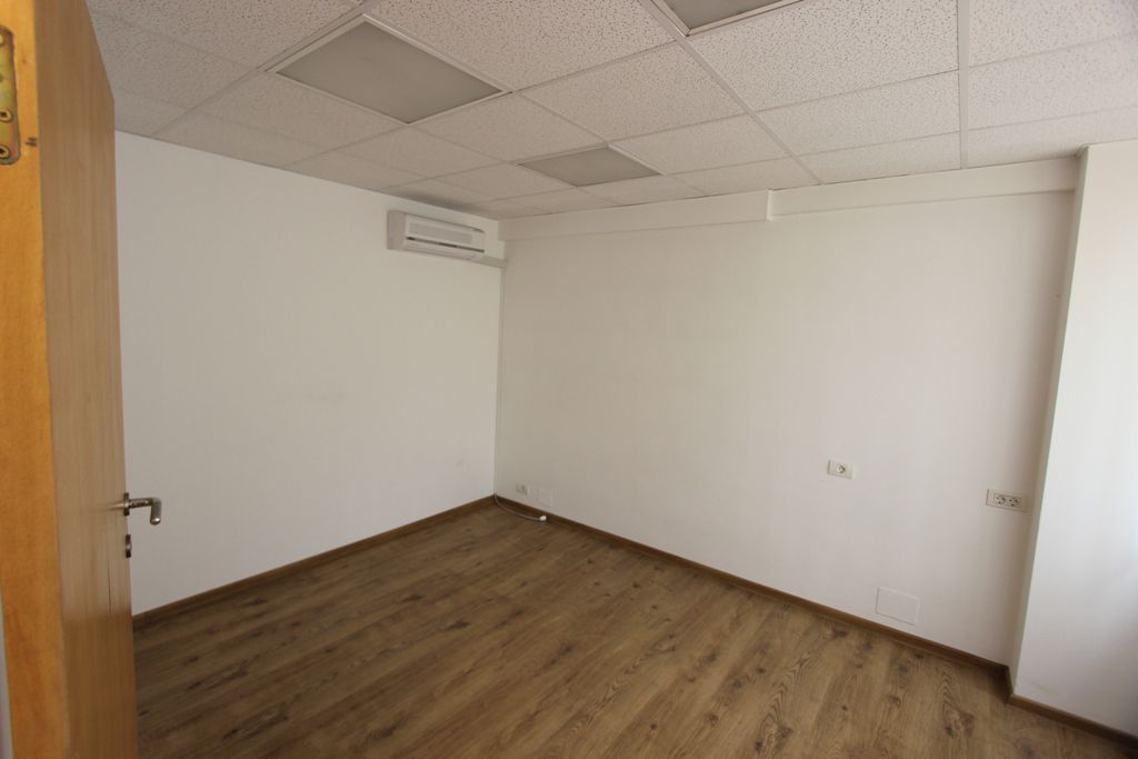 Imobil birouri in zona ultracentrala - Poză 33