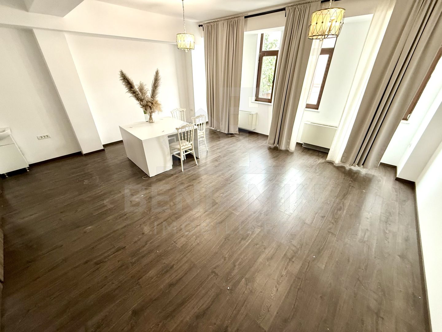 3 camere tip birouri - Centrul Vechi - Lipscani Pino -etaj 1 - Poză 5