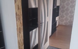 Apartament 3 camere, etaj 1, aproape de Parc Padurice - Poză 4
