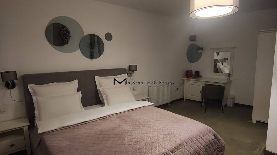 Imobil deosebit de vânzare în Centrul Vechi al Brașovului - Poză 9