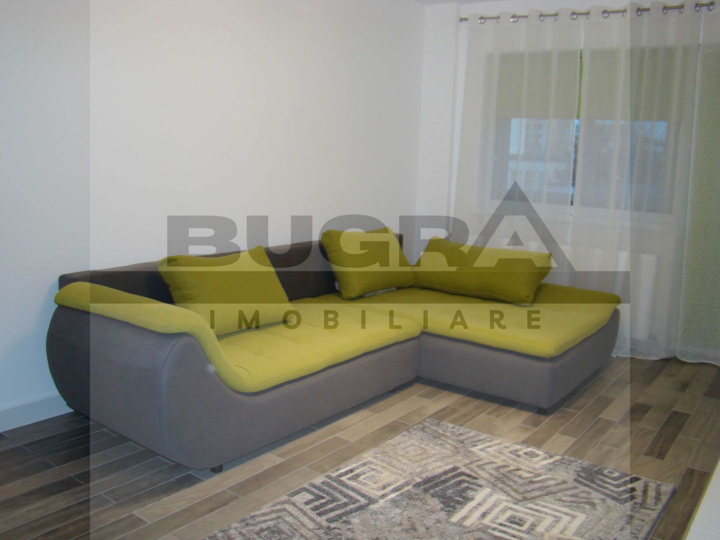 Apartament de 3 camere, 65mp, decomandat, parcare, zona Piata Flora - Poză 2