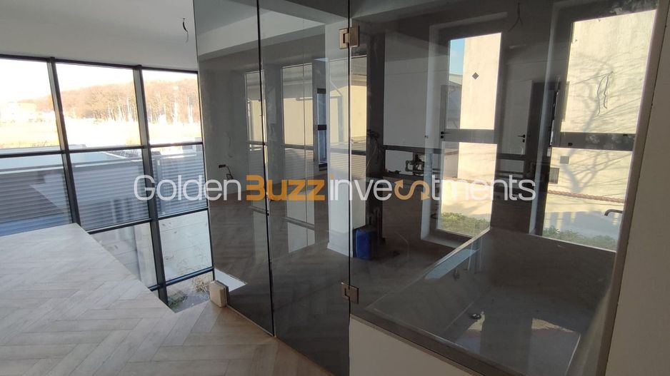 Vilă modernă de lux în ansamblu rezidențial exclusivist - Poză 10