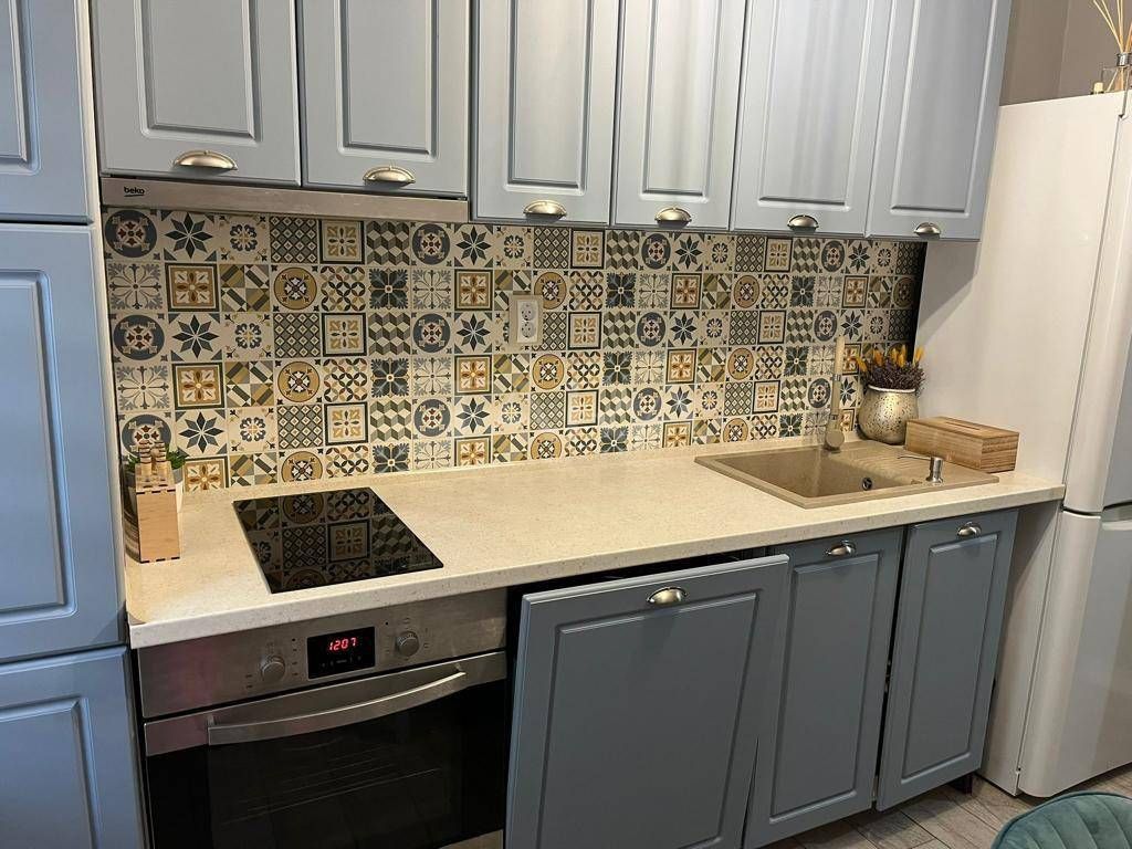 Apartament cu 2 camere, balcon și parcare inclusă, zona Florilor. - Poză 3