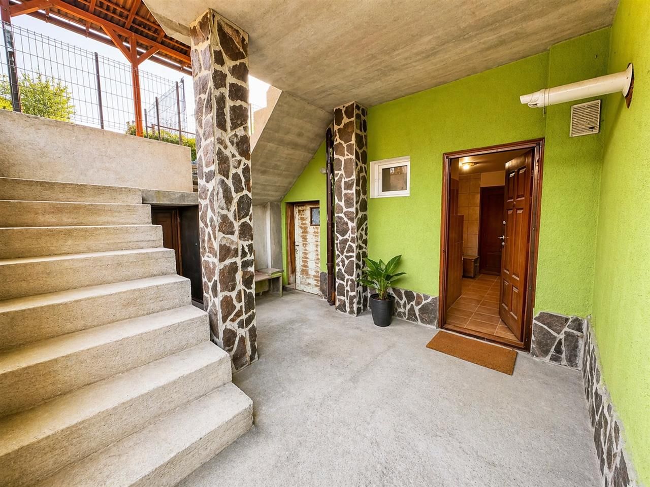 Nivel in casa cu 2 apartamente,145 mp utili+ teren 338mp, Gheorghe Doja - Poză 7