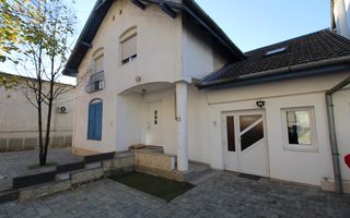 Casa in zona Lipovei,  ideala pentru activitati comerciale. - Poză 1