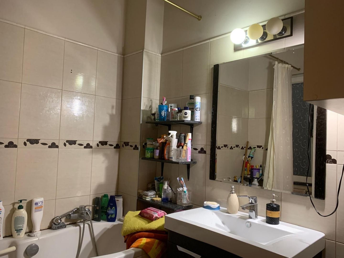 Apartament de 3 camere, 80 mp, in Piata Balcescu - Poză 11