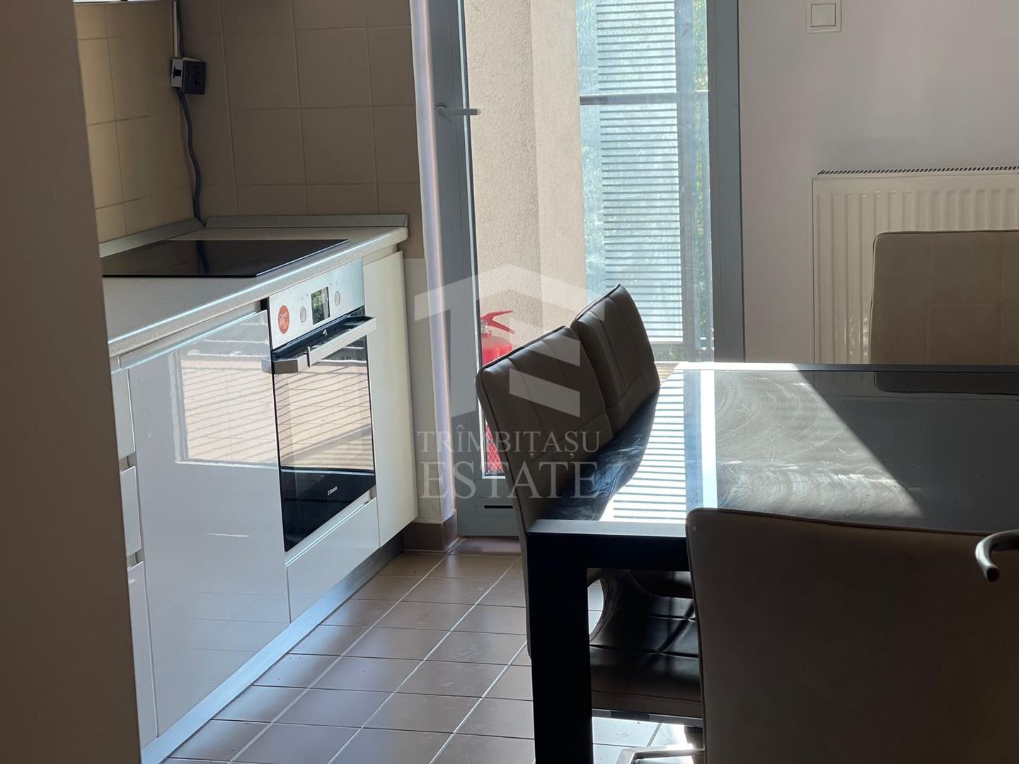 Asmita Gardens 3 Camere 100 mp Metrou 8 m Etaj 2 - Poză 10