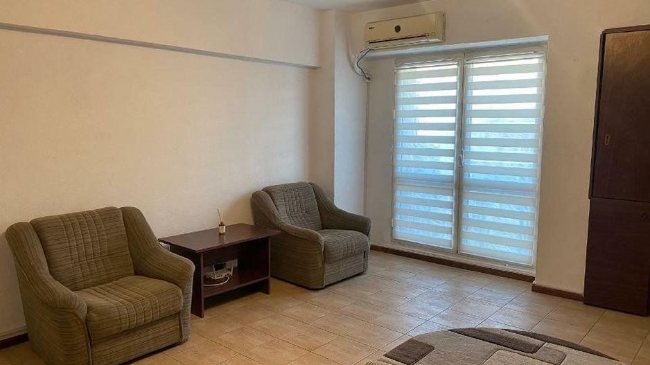 APARTAMENT CENTRAL - Poză 2