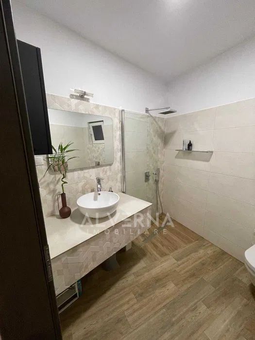 Apartament 2 camere | 55mp | parter | parcare | curte comuna | Centru - Poză 6