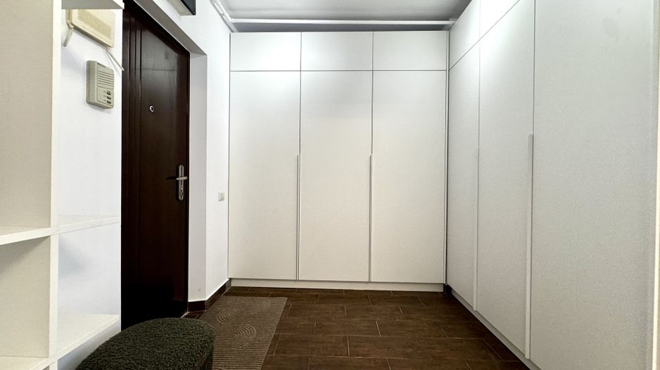 Apartament cu stil, eleganță și energie vibrantă, în Piața Victoriei - Poză 19