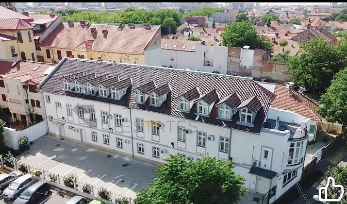 Imobil ultracentral de inchiriat ideal pentru birouri clinica scoala - Poză 1