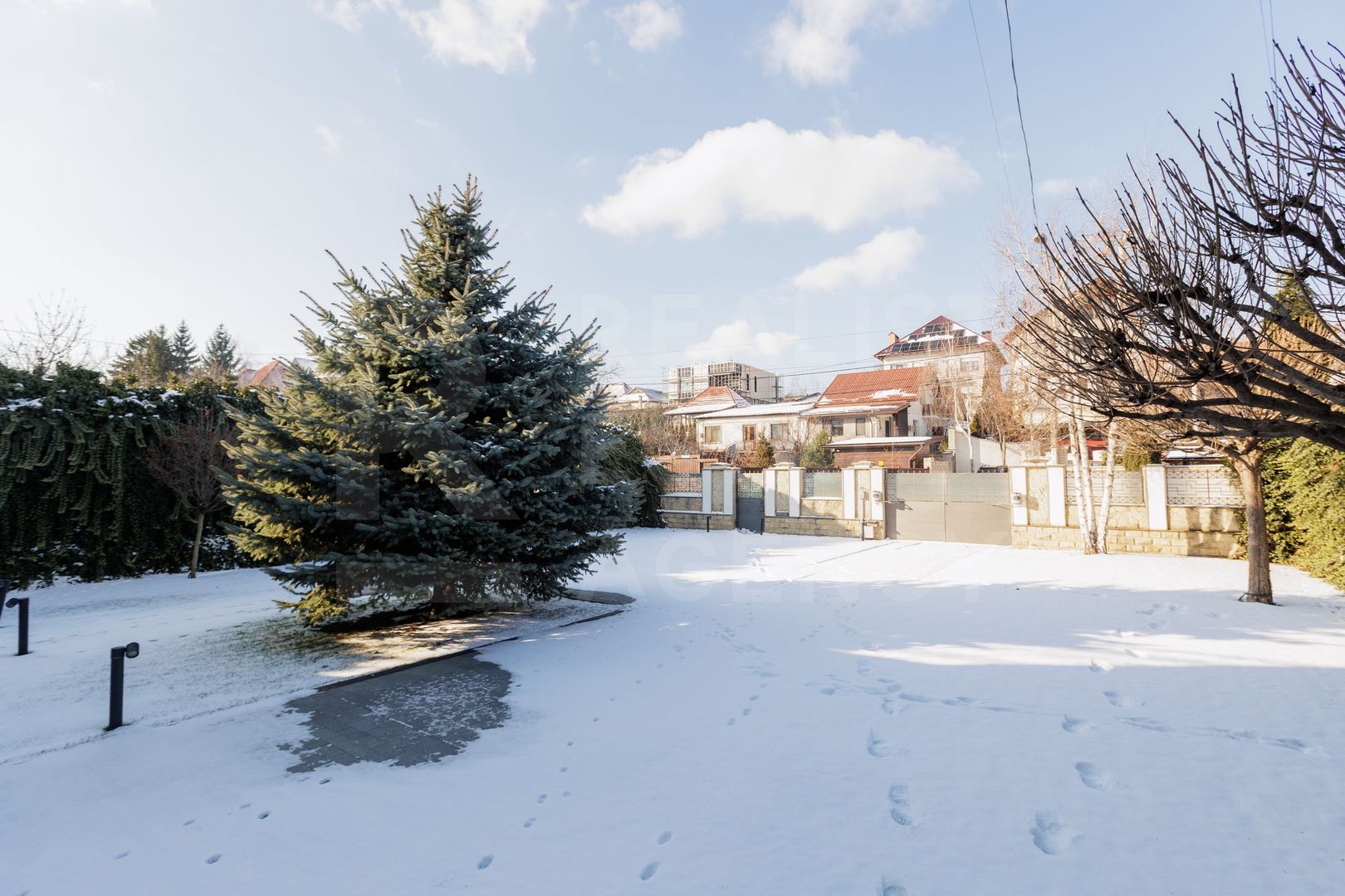 Chirie, casă, 3 nivele, strada Frumoasa, Centru - Poză 35