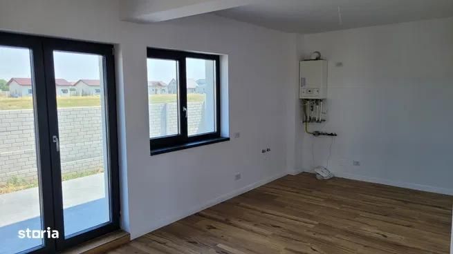 CASA INDIVIDUALA DOMNESTI, TOATE UTILITATILE, TEREN 400 MP, COMIS 0% - Poză 9