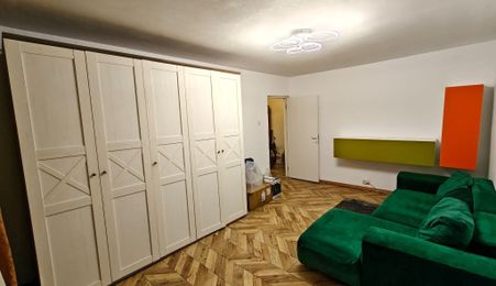 Apartament 2 camere decomandat - 56 mp - Nicolina - 400€