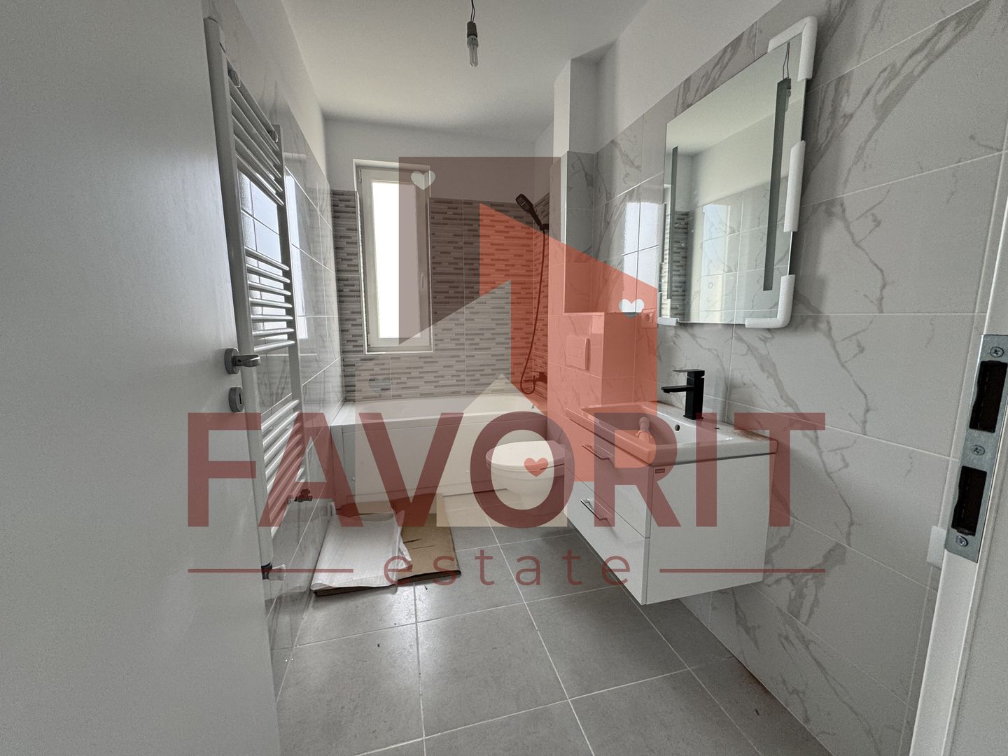 Apartament cu 2 camere decomandat in Giroc. Strada asfaltata. Loc de parcare. - Poză 7