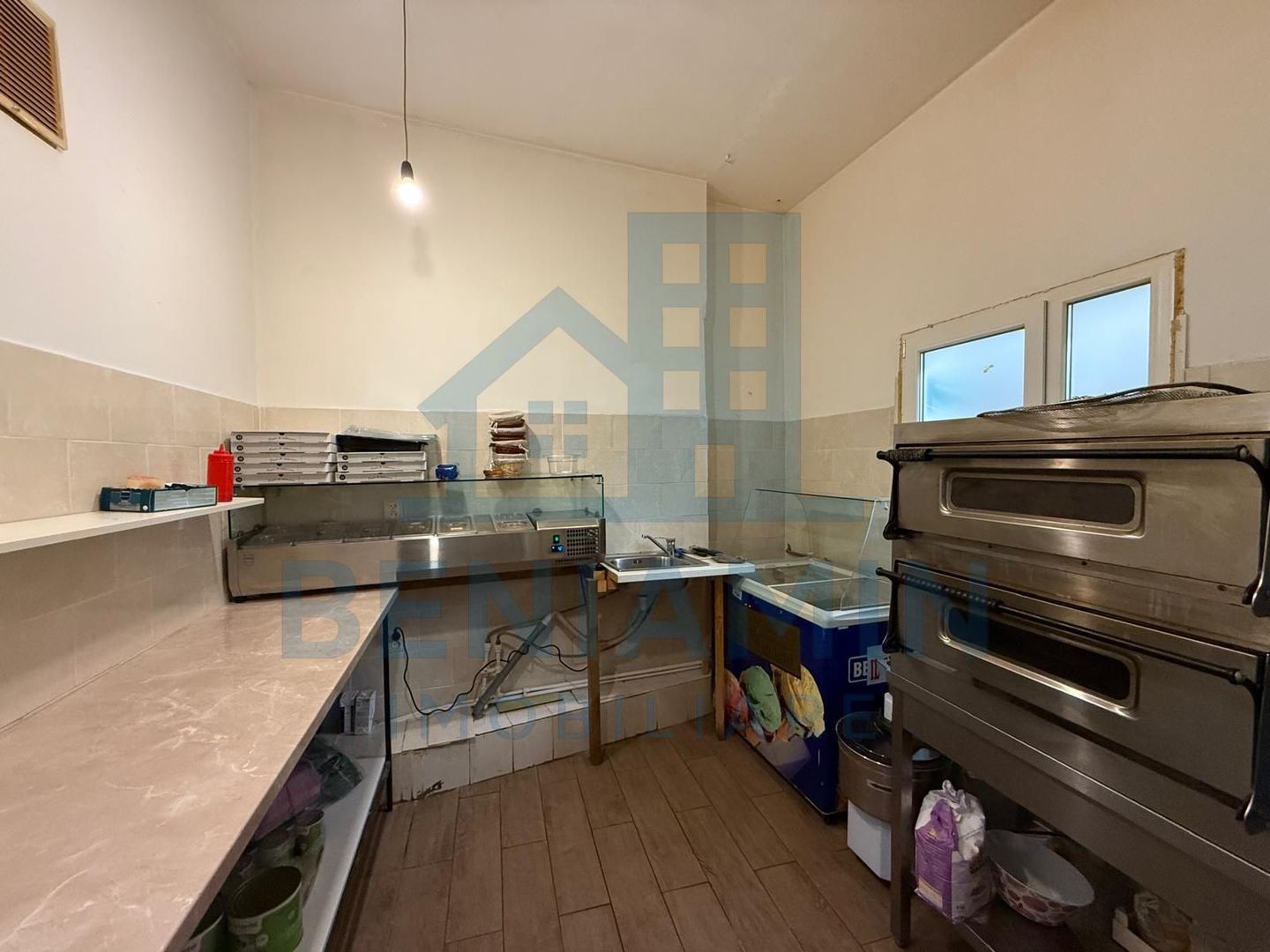 Afacere la cheie-Spatiu-Centrul Vechi-Locatie foarte buna-180mp - Poză 7