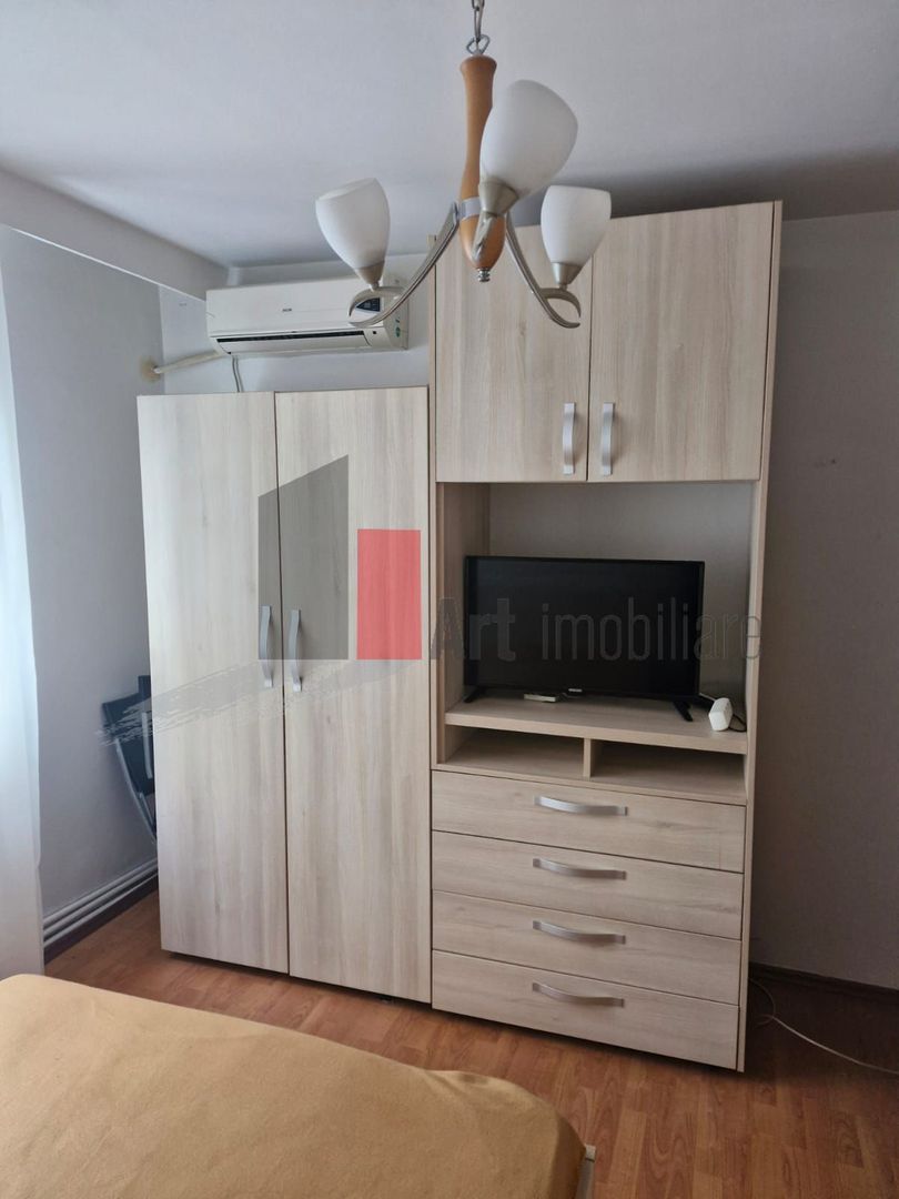 Apartament 3 camere Crangasi - Poză 10