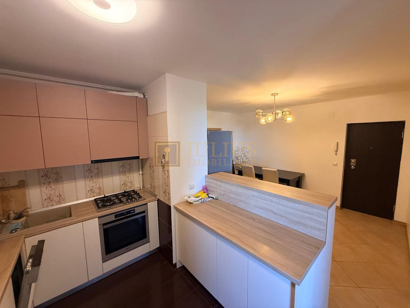 3 camere| Aradului| loc de parcare subteran| Pet friendly (animal mic) - Poză 10