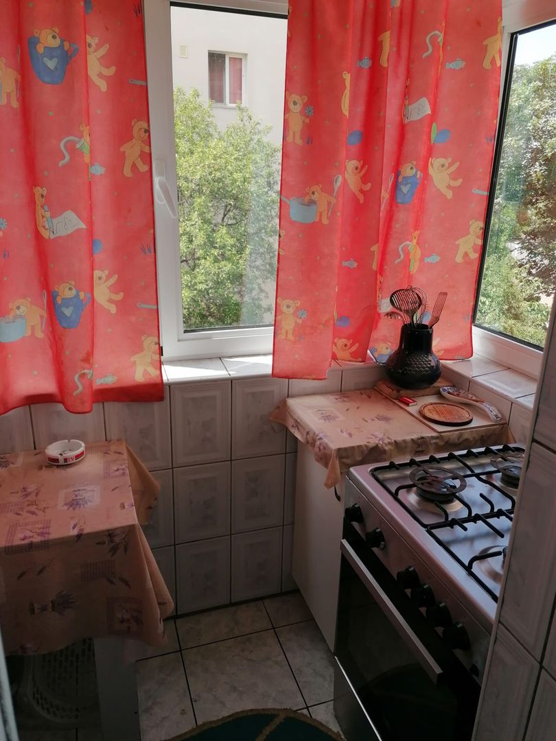 Apartament 2 camere,sector 4,etaj 2 din 4, liber imediat - Poză 20