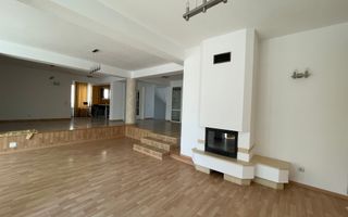 Vilă Individuală Spațioasă în Zona Iancu Nicolae - Poză 2