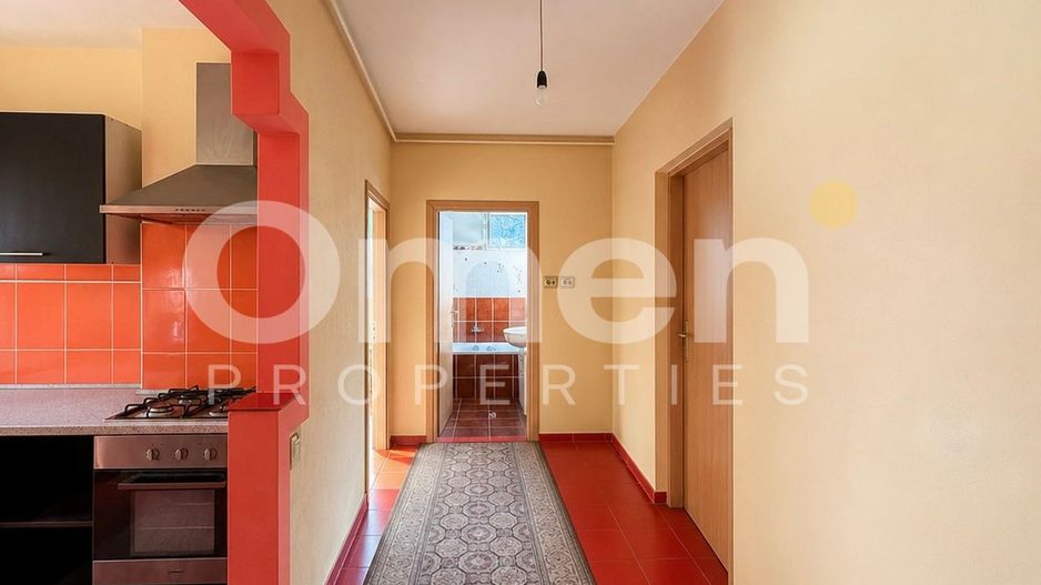 Apartament cu 3 camere, decomandat, etaj intermediar, zona Iuliu Maniu - Poză 6