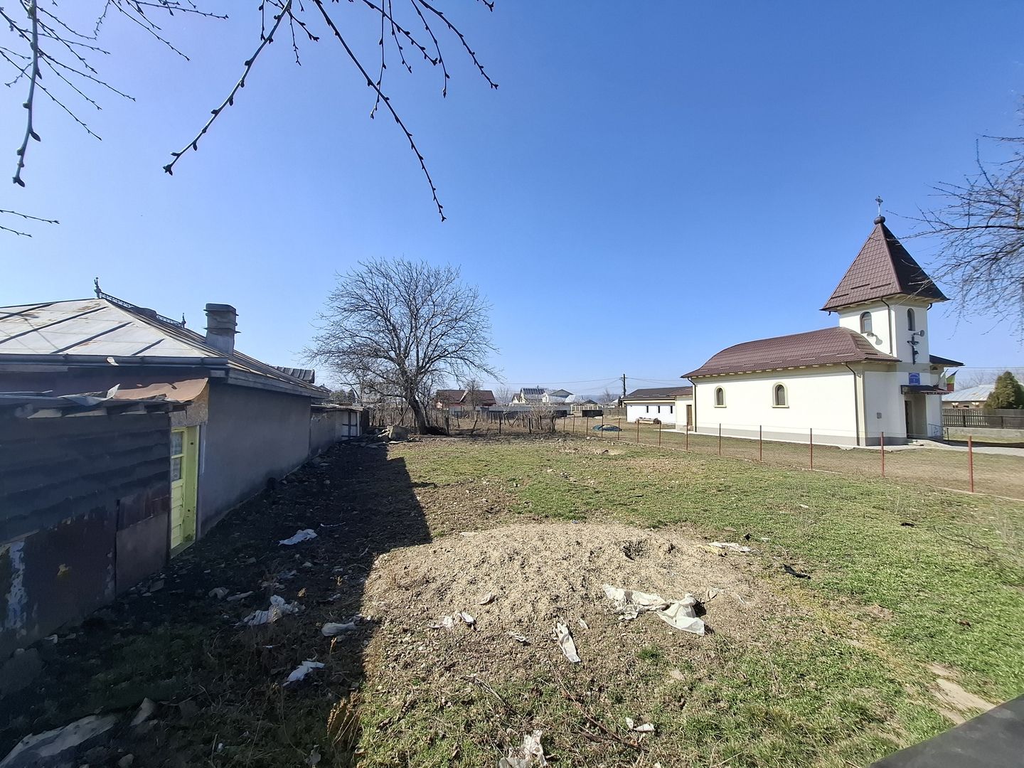 Teren de vanzare Bogdan Voda Bacau deschidere la E 85 - Poză 1