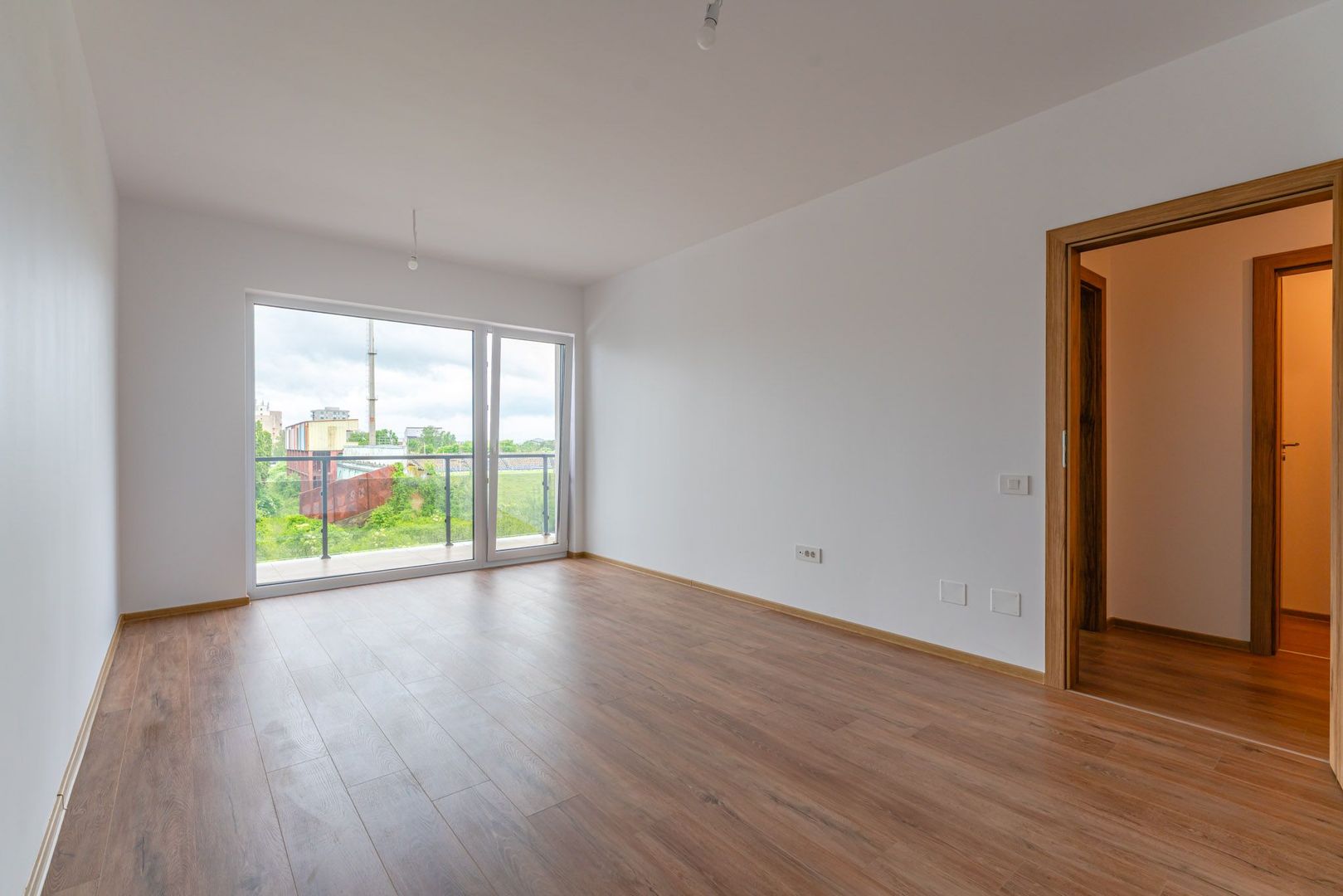 Garsonieră Griviței | Încălzire Pardoseală | Balcon 5,4 mp | Etaj 2 - Poză 2