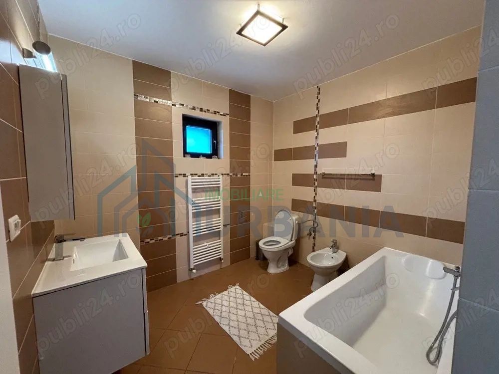 Casă insiruita capăt CUG - Valea Adâncă - Poză 8