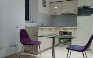 Ag BRASADAS vinde Studio de lux, ultracentral 2019 Etaj 5/9. - Poză 3