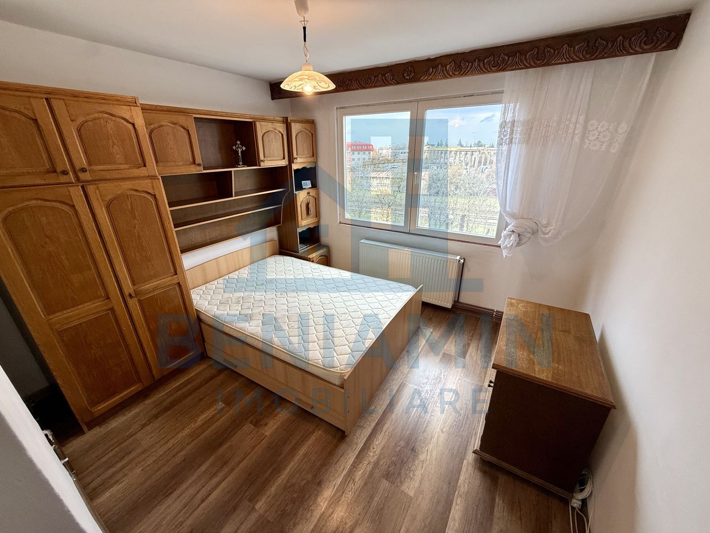 2 decomandate - etaj 3 - 55mp - 1979 - centrala - Galaxiei - Astra - Poză 1