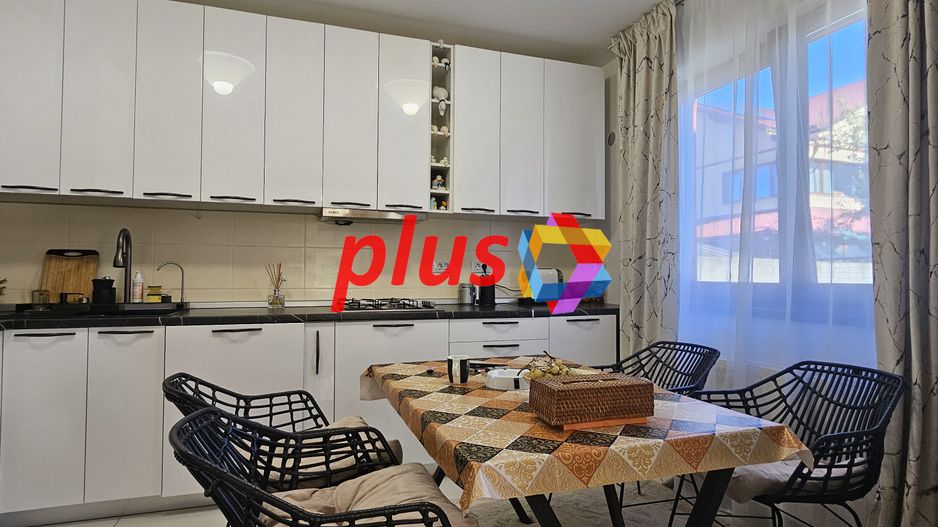 Casă individuala Tractorul 270 mp , zona Coresi - Poză 9