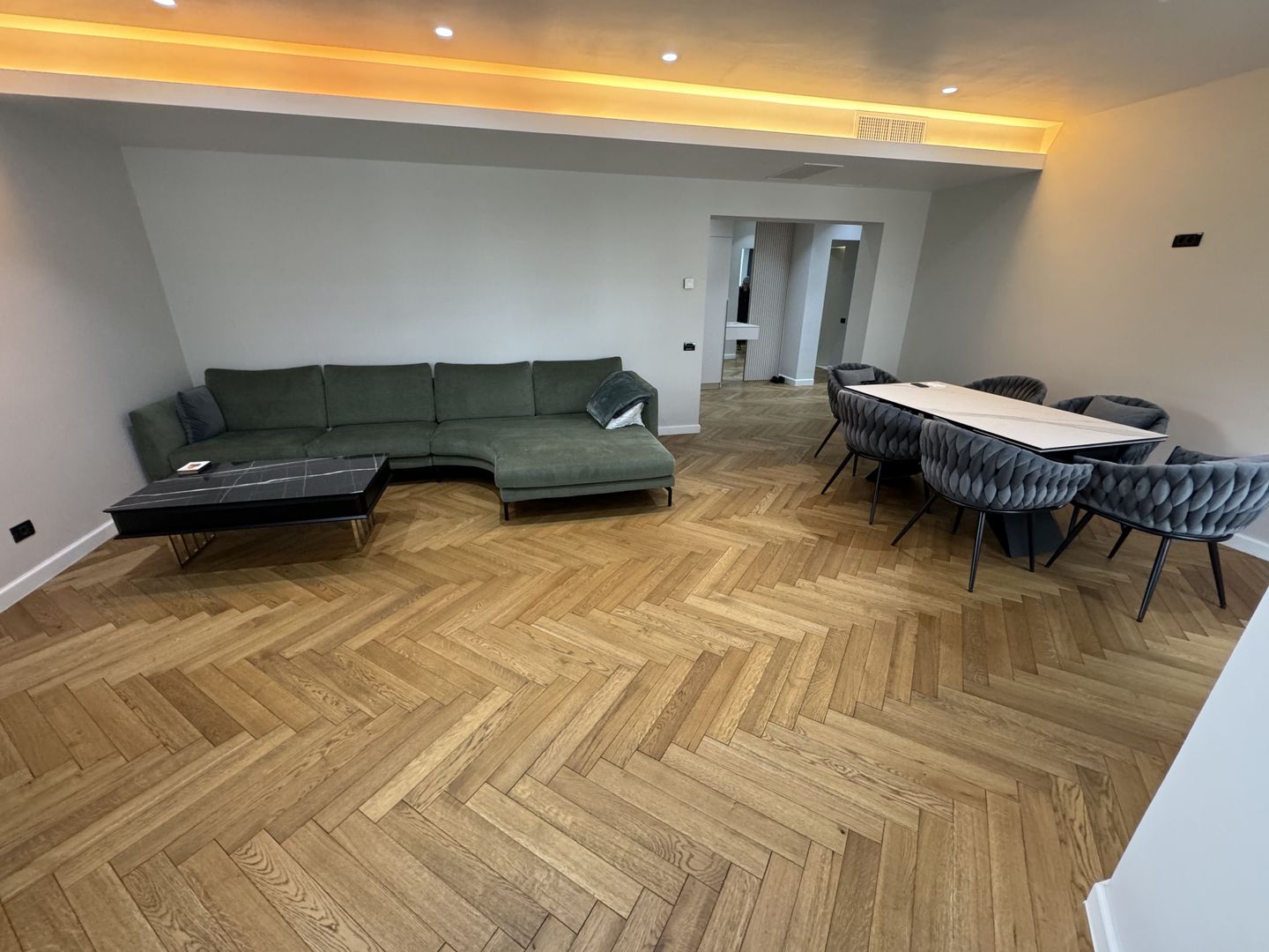 Apartament  4 Camere | Cartierul Francez Herăstrău | Terasă - Poză 1