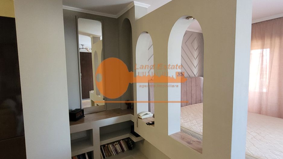 Studio Modern Timpuri Noi ( 2 minute metrou ) - Poză 2