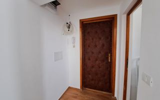 Apartament cu o camera si vedere catre Bega | Spl. N. Titulescu - Poză 10