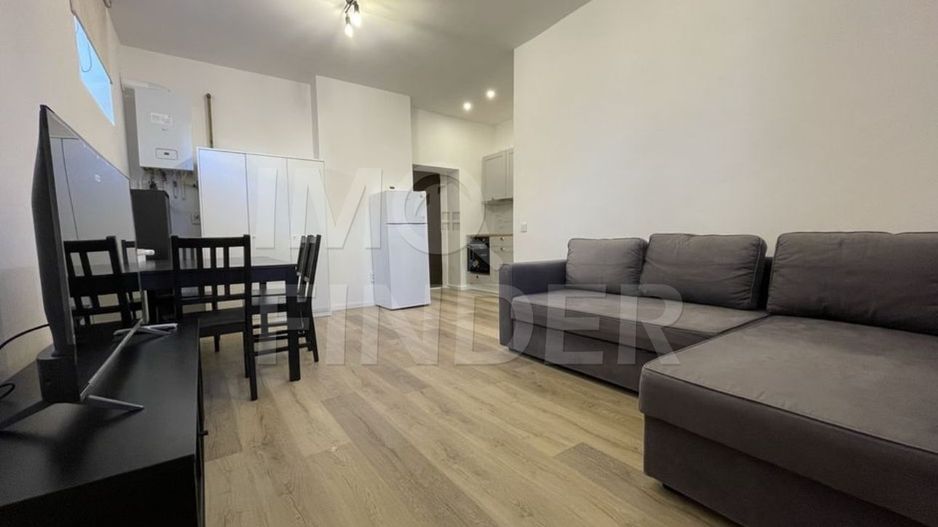 Garsonieră, str Republicii, Centru, ultrafinisata - Poză 1