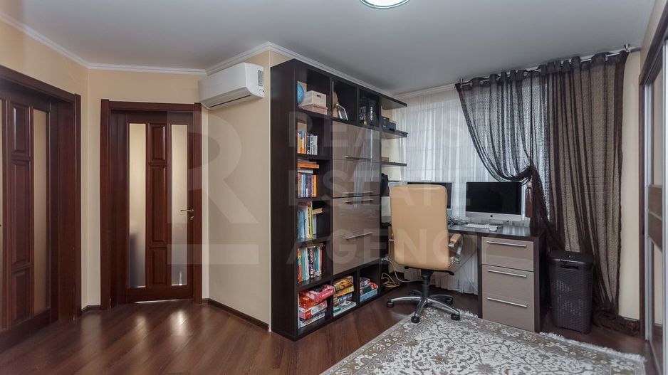 Chirie, apartament, 2 nivele, 4 camere, str. Onisifor Ghibu, Buiucani - Poză 13