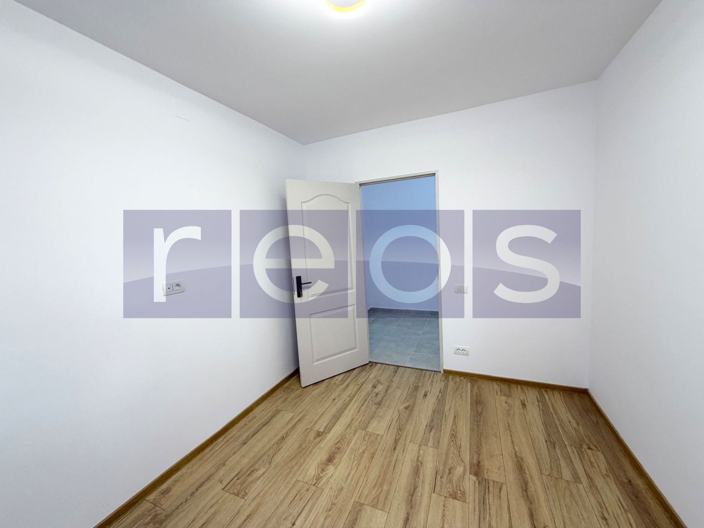 APARTAMENT 3 CAMERE | RENOVAT COMPLET | 78 MP | AN 1983 | ZONA TEIUL DOAMNEI - Poză 5