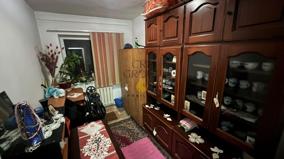 Apartament cu 3 camere | Etaj 1 | 54 mp | Sala Polivalenta - Poză 2